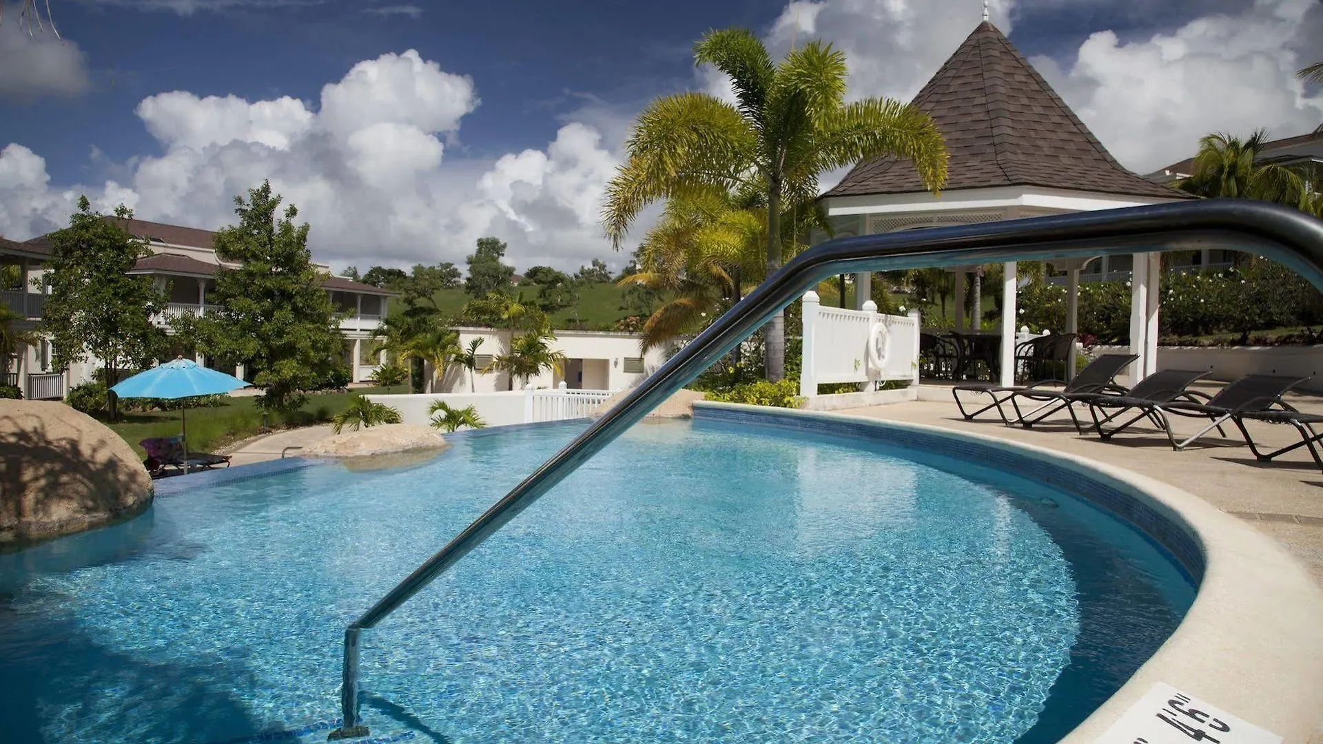 Serenity Villas Douglas